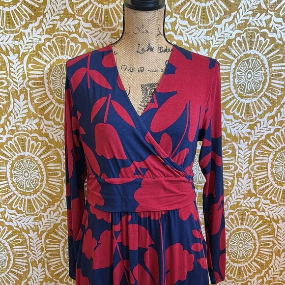 Boden Layla Floral Jersey Faux Wrap Fit&Flare Dress Winterberry Flora Boom Sz 8P - Picture 7 of 13